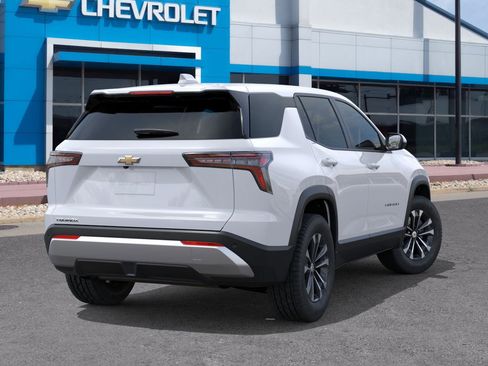 New 2026 Chevrolet Equinox LT image 4