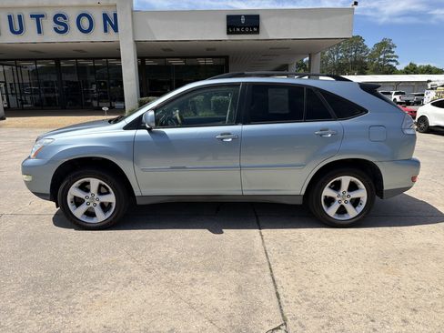 Used 2005 Lexus RX 330 FWD image 1