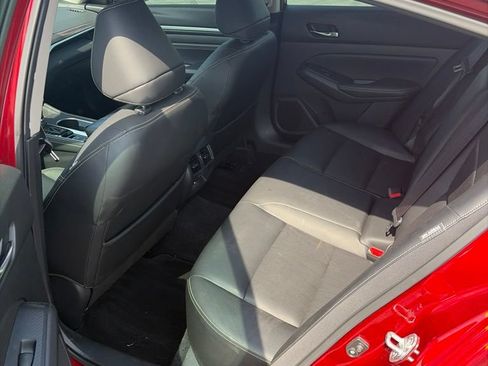 Used 2019 Nissan Altima 2.5 Platinum AWD/4WD image 5