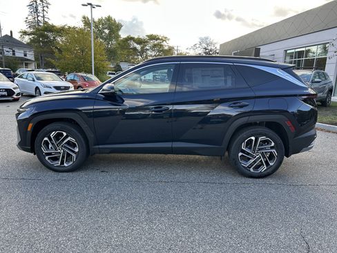 New 2025 Hyundai Tucson Limited image 2