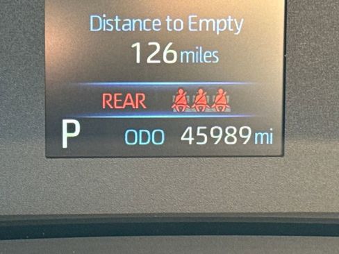 Used 2023 Toyota Corolla SE image 16