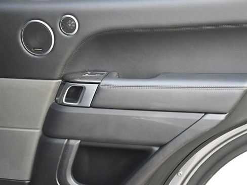 Used 2021 Land Rover Range Rover Sport HSE Silver Edition image 28