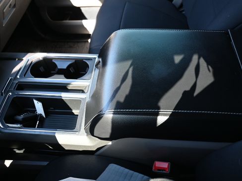 Used 2019 Ford F150 XLT w/ Equipment Group 302A Luxury image 16