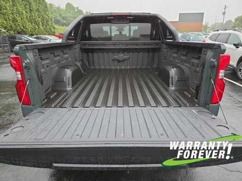 Used 2025 Chevrolet Silverado 1500 LT Trail Boss w/ Convenience Package II AWD/4WD image 17