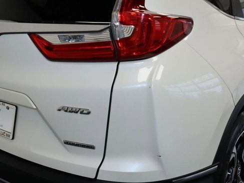 Used 2018 Honda CR-V Touring image 14