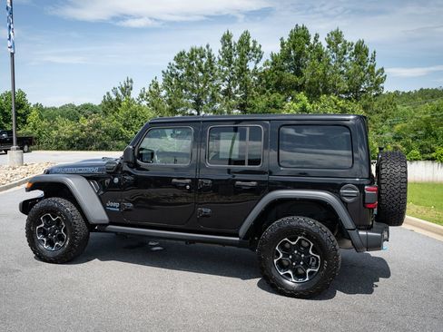 Used 2021 Jeep Wrangler Unlimited Rubicon 4xe w/ Cold Weather Group AWD/4WD image 7