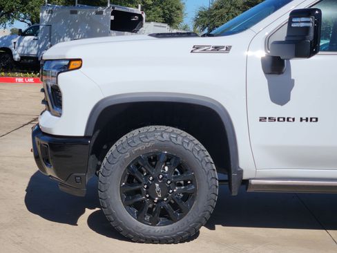 New 2026 Chevrolet Silverado 2500 LTZ w/ Trail Boss Package image 17