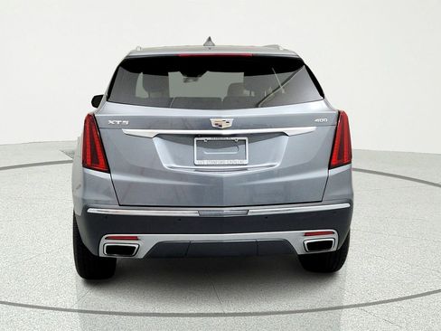 Used 2021 Cadillac XT5 Premium Luxury w/ LPO, Floor Liner Package FWD image 4