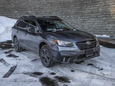 Used 2022 Subaru Outback Onyx Edition XT image 2