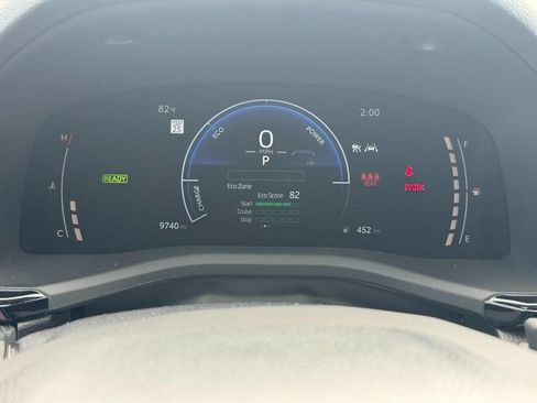 Used 2026 Toyota Camry SE FWD image 28