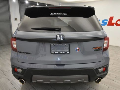 Used 2022 Honda Passport TrailSport image 4