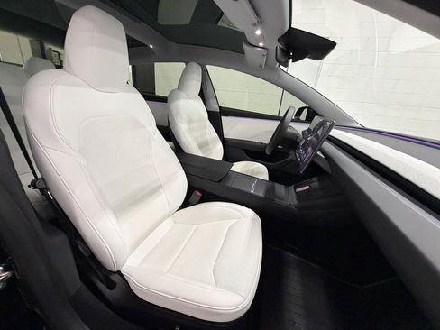 Used 2024 Tesla Model 3 Long Range AWD/4WD image 20