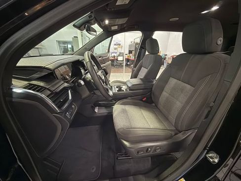 Certified 2025 GMC Acadia Elevation image 10