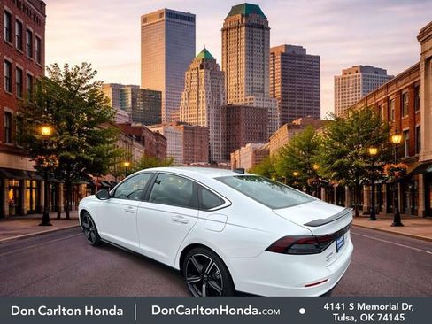 Certified 2025 Honda Accord Sport image 8
