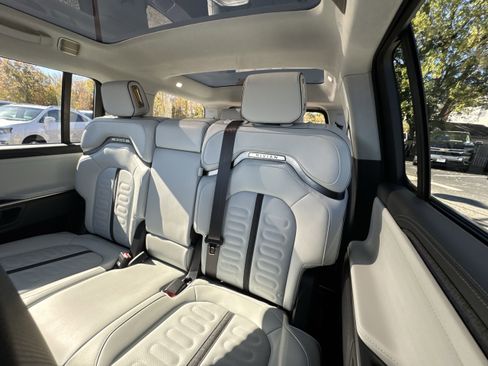 Used 2024 Rivian R1S Adventure image 25