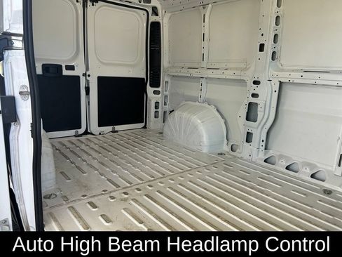Used 2025 RAM ProMaster 2500 w/ Convenience Group FWD image 26