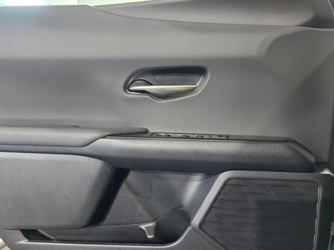 New 2026 Lexus UX 300h FWD image 12