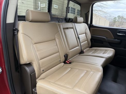 Used 2019 GMC Sierra 3500 Denali w/ Duramax Plus Package image 39