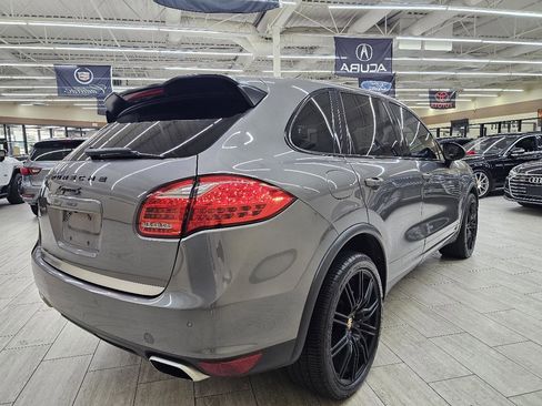 Used 2011 Porsche Cayenne S AWD/4WD image 6