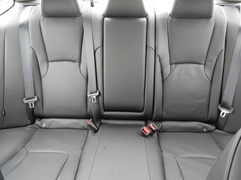 New 2026 Honda Accord EX-L image 9