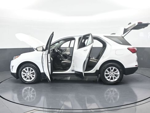 Used 2021 Chevrolet Equinox LS image 69
