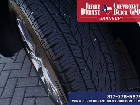 Used 2024 Buick Enclave Avenir w/ Avenir Technology Package image 9