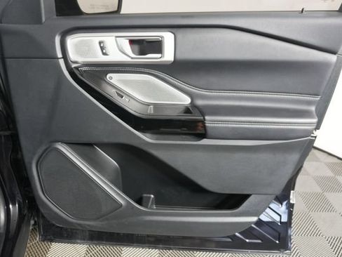 Used 2022 Ford Explorer ST w/ Equipment Group 401A AWD/4WD image 37