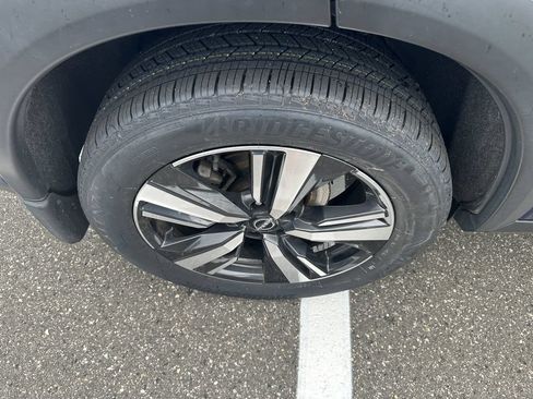 Certified 2023 Nissan Rogue SL AWD/4WD image 13
