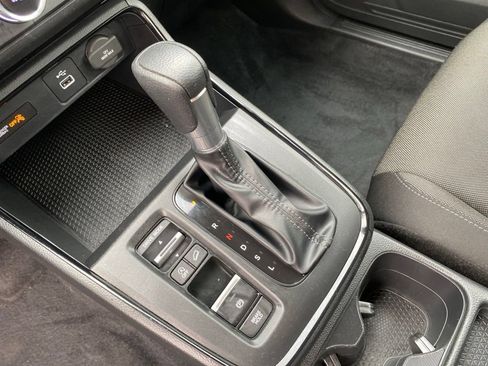 Used 2024 Honda CR-V LX image 27