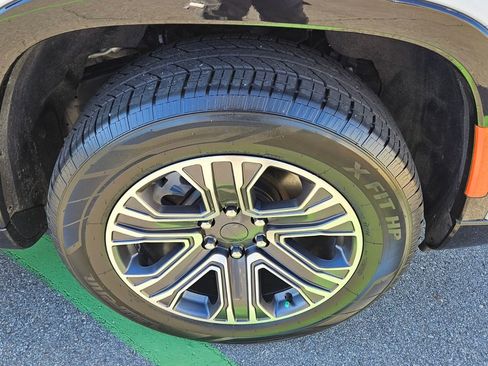 Used 2023 Jeep Wagoneer Series II image 17