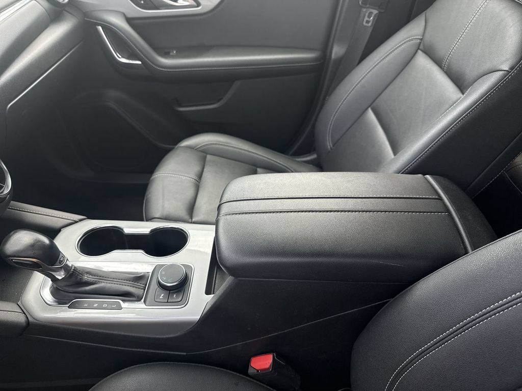 Used 2024 Chevrolet Blazer LT FWD image 26