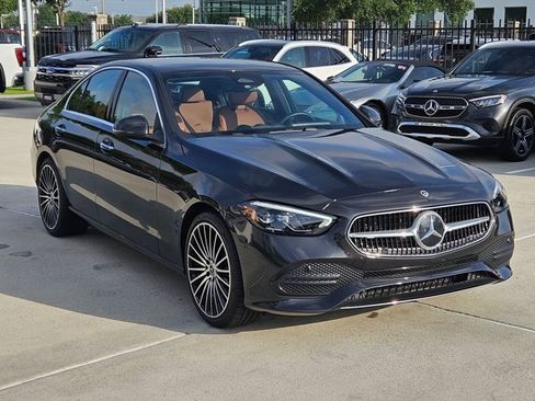 Used 2026 Mercedes-Benz C 300 Sedan image 3