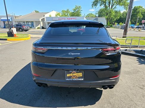 Used 2020 Porsche Cayenne AWD/4WD image 24