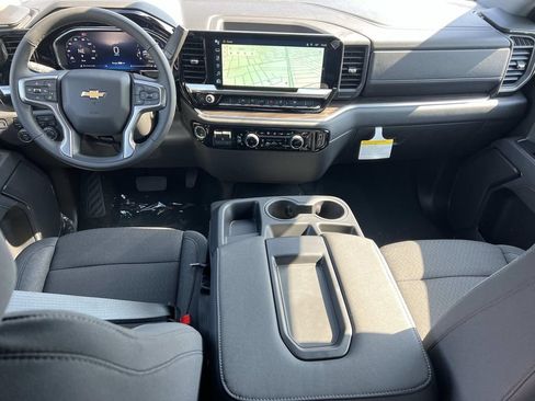 New 2026 Chevrolet Silverado 1500 LT AWD/4WD image 3