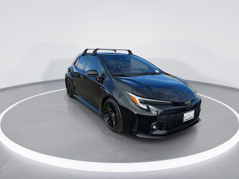 Used 2023 Toyota Corolla Core w/ Performance Package image 17