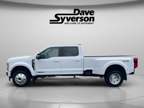 Certified 2023 Ford F450 Lariat w/ Lariat Ultimate Package AWD/4WD image 7