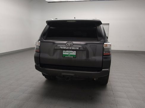 Used 2020 Toyota 4Runner SR5 Premium w/ Moonroof Package image 7