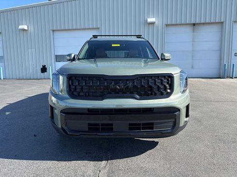 Used 2025 Kia Telluride EX X-Line AWD/4WD image 2