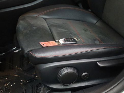 Used 2022 Mercedes-Benz A 220 w/ AMG Line image 31