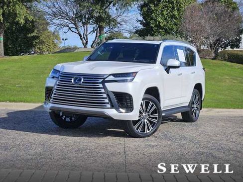 Certified 2024 Lexus LX 600 4WD w/ Luxury Package image 1