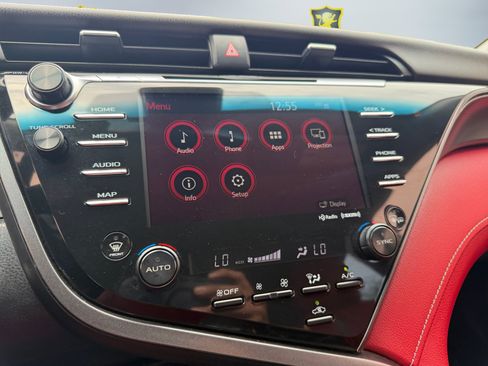 Used 2020 Toyota Camry XSE w/ Blackout Package FWD image 14