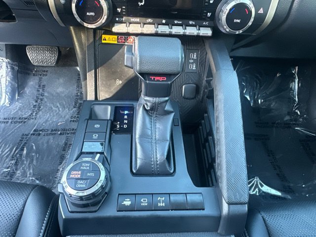 Used 2025 Toyota Tacoma TRD Off-Road w/ TRD Off Road Premium Package AWD/4WD image 36