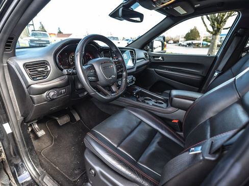 Used 2025 Dodge Durango GT image 19