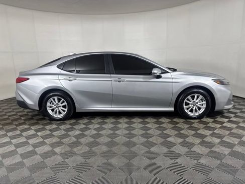 Used 2025 Toyota Camry LE w/ Convenience Package AWD/4WD image 2