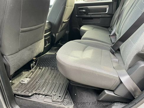 Used 2022 RAM 1500 Classic Warlock w/ Ceramic Grey Warlock Package AWD/4WD image 17