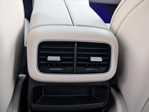 Certified 2025 Mercedes-Benz GLE 350 4MATIC image 18