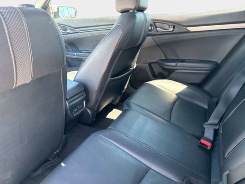 Used 2021 Honda Civic Sport Touring image 15