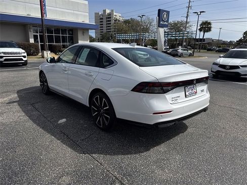 Certified 2025 Honda Accord Touring image 7