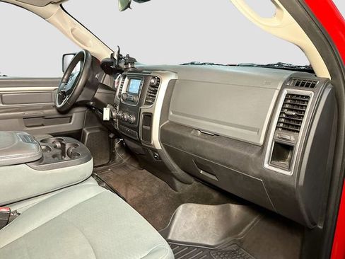 Used 2017 RAM 1500 Classic SLT image 26