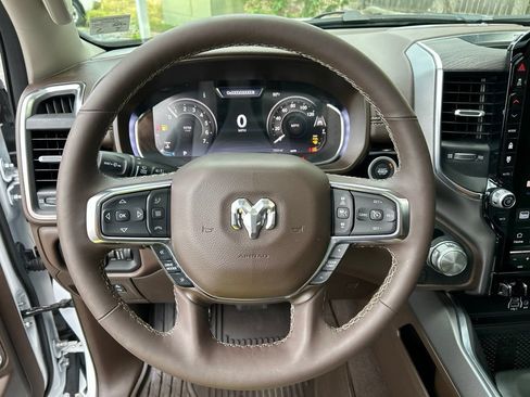 Used 2026 RAM 1500 Laramie AWD/4WD image 21
